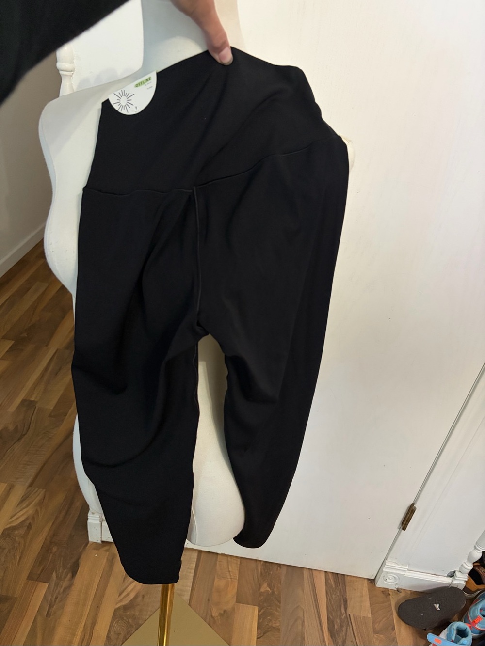 aerie Offline 3/4 Crop Black High-Waist Leggings, Small, NWT